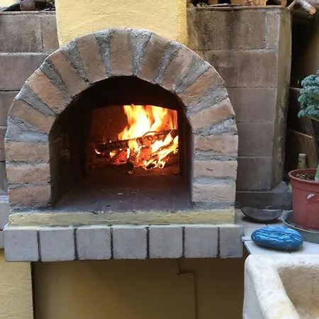 לינה וארוחת בוקר Pimpioxelli *